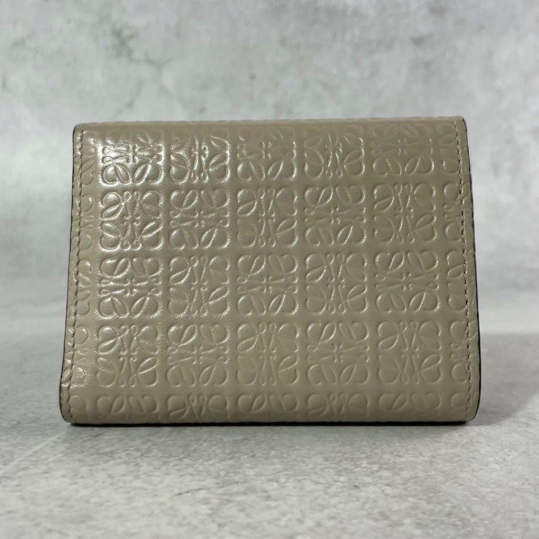 【美品】ロエベ 三つ折り 財布 リピートアナグラム 総柄 ハニーベージュ レザー