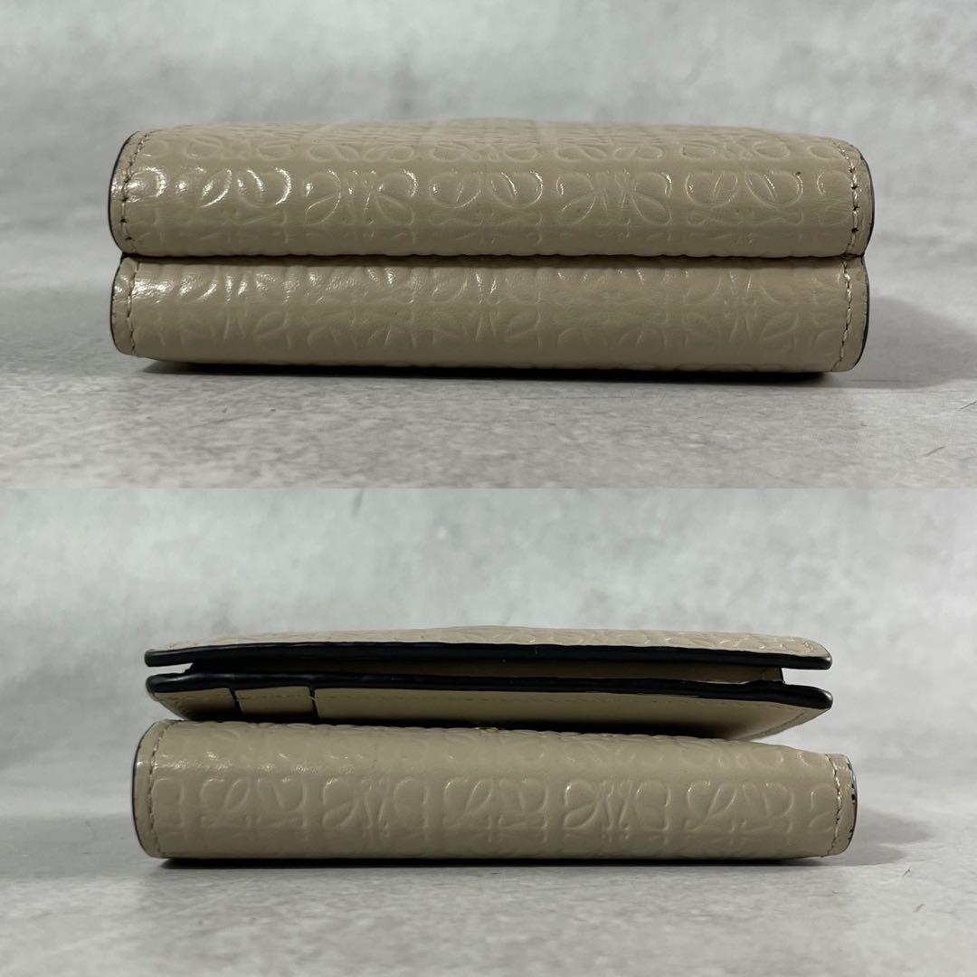 【美品】ロエベ 三つ折り 財布 リピートアナグラム 総柄 ハニーベージュ レザー