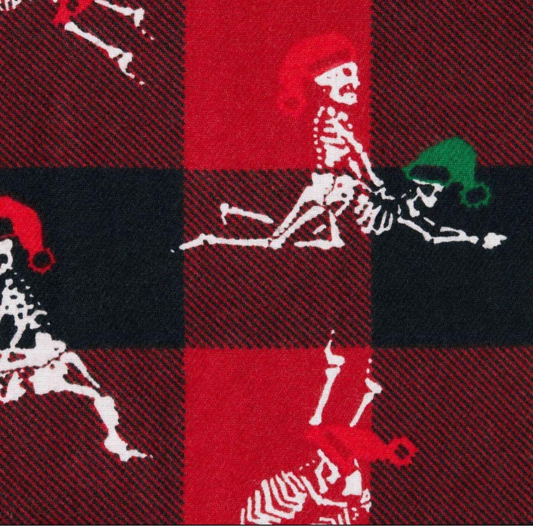 ルームウェア・パジャマ Supreme Holiday Pajama Set