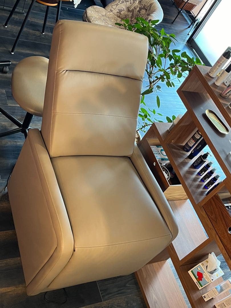 電動リクライニングチェア