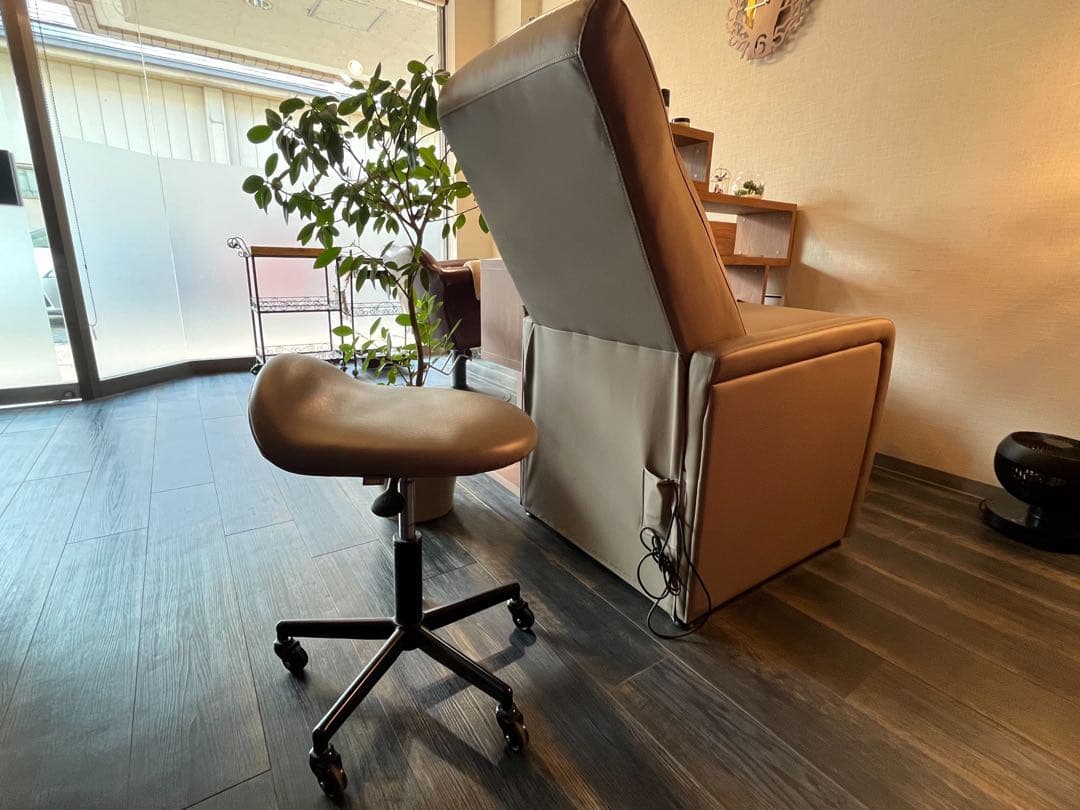 電動リクライニングチェア