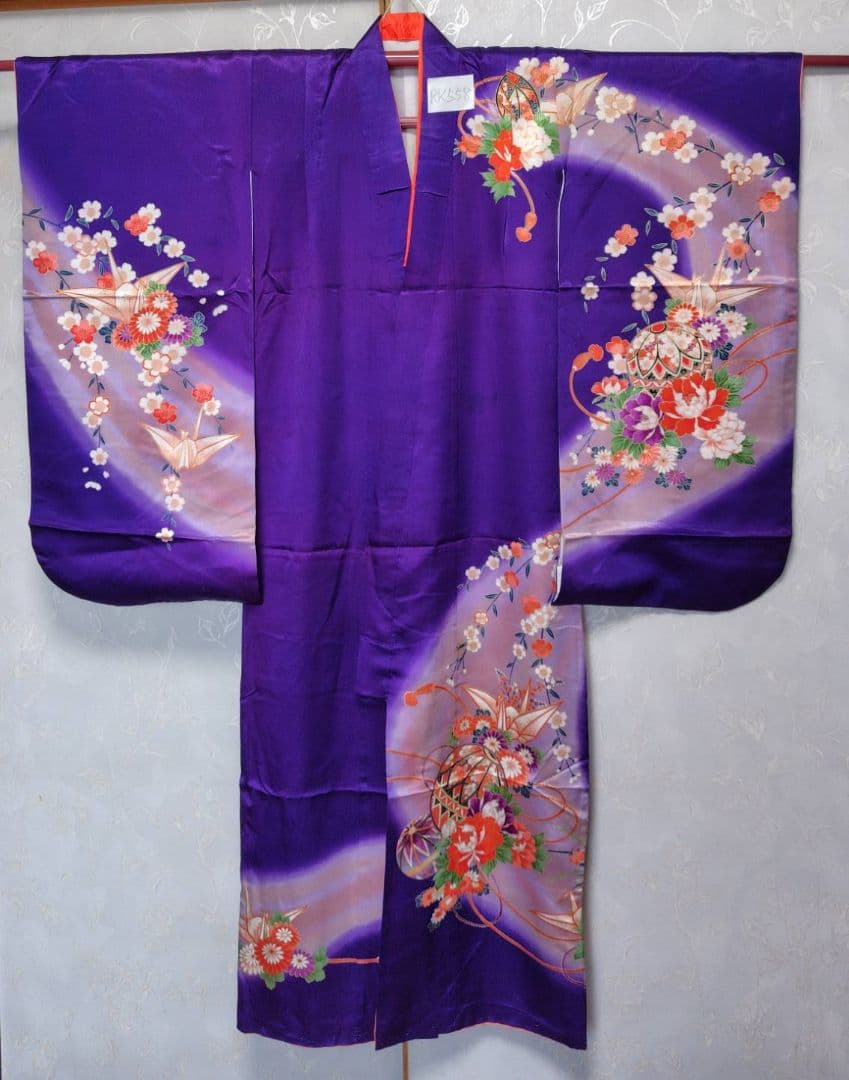 RK558子供着物正絹着丈131センチ裄丈51センチ綺麗美品7歳前後用