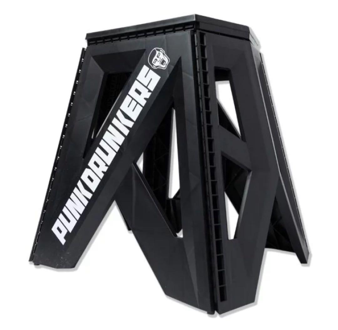 PUNK DRUNKERS 折りたたみチェア ブラック