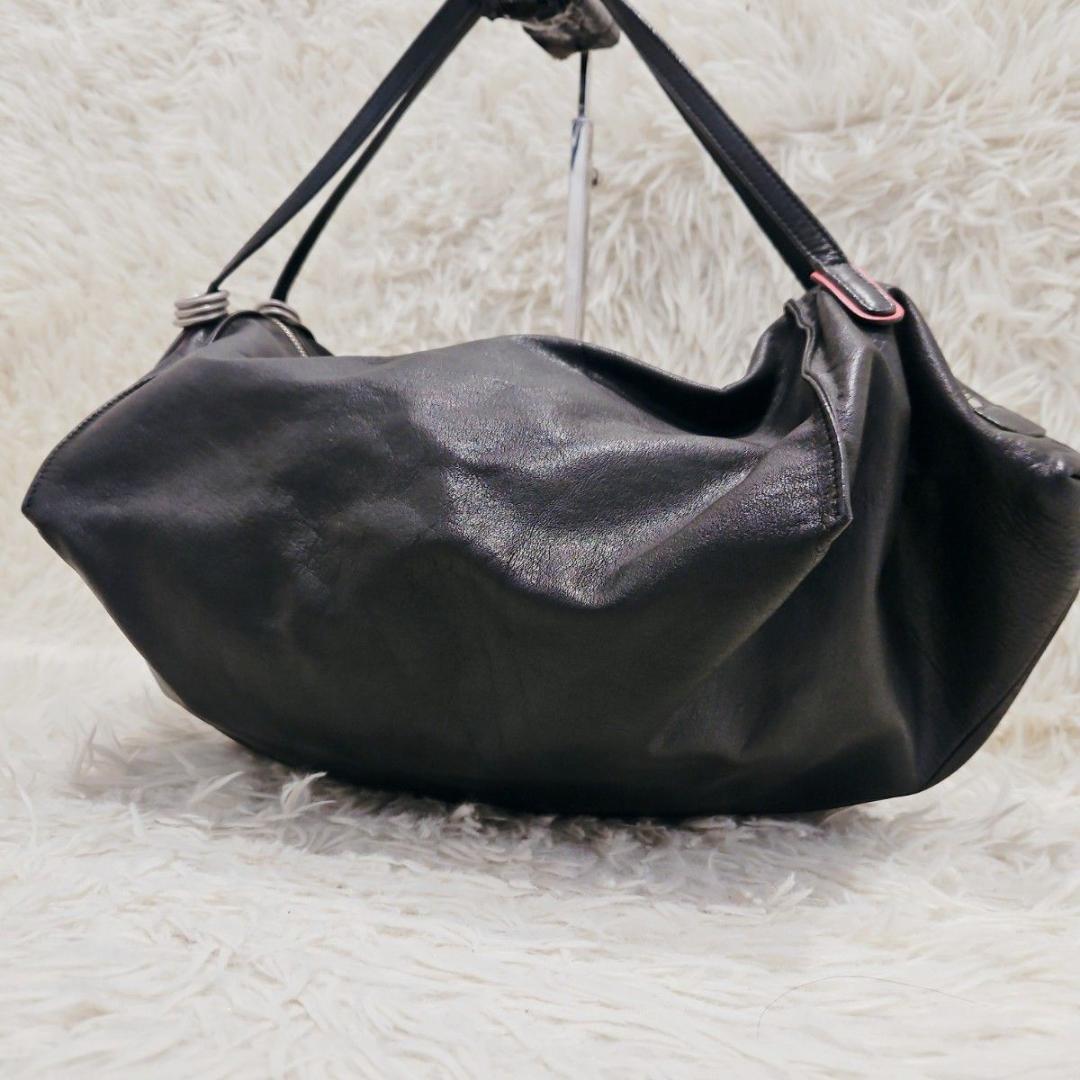 美品 Kawa kawa カワカワ レザーショルダー バッグ シルバーリング金具