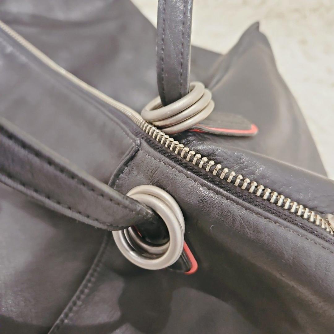 美品 Kawa kawa カワカワ レザーショルダー バッグ シルバーリング金具