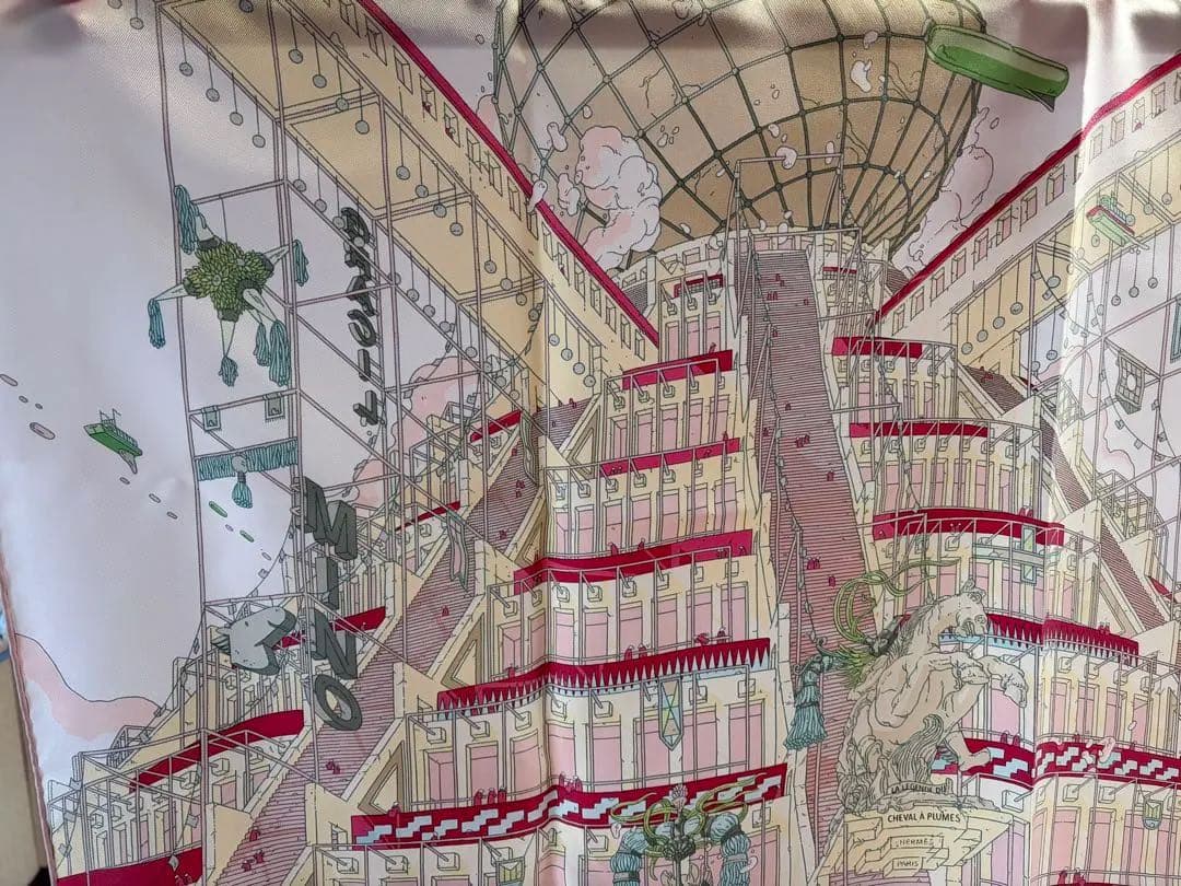 美品　エルメス カレ90 翼のある馬の伝説 スカーフ HERMES クリーム