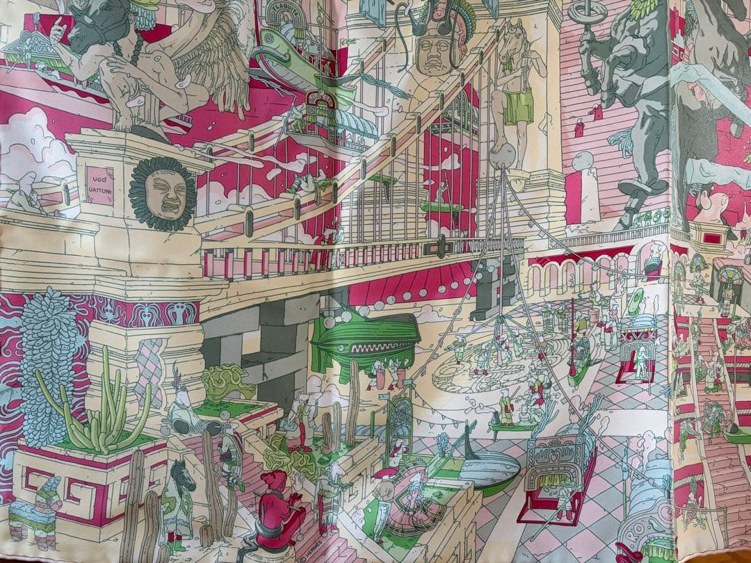 美品　エルメス カレ90 翼のある馬の伝説 スカーフ HERMES クリーム