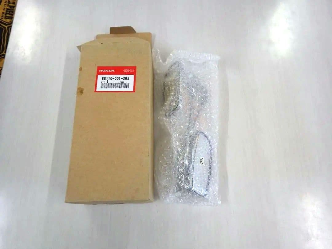 純正部品　スーパーカブ C100、C102、C105の純正ミラー　新品未使用品②