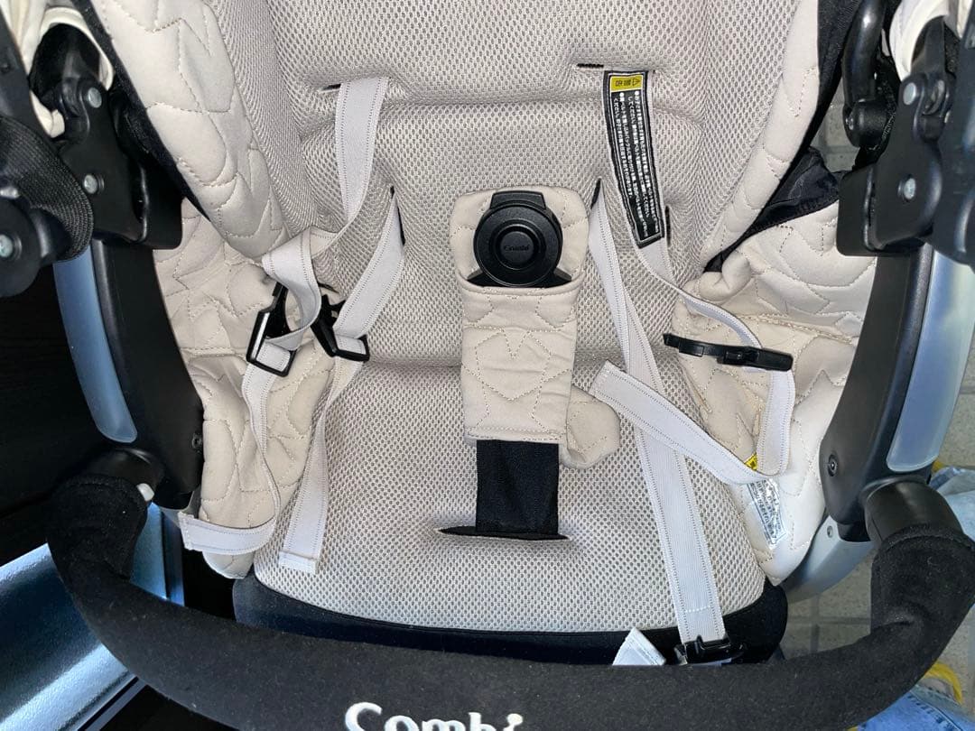 極美品✨送料無料 コンビ アンブレッタ 4キャス プレミアム エッグショック