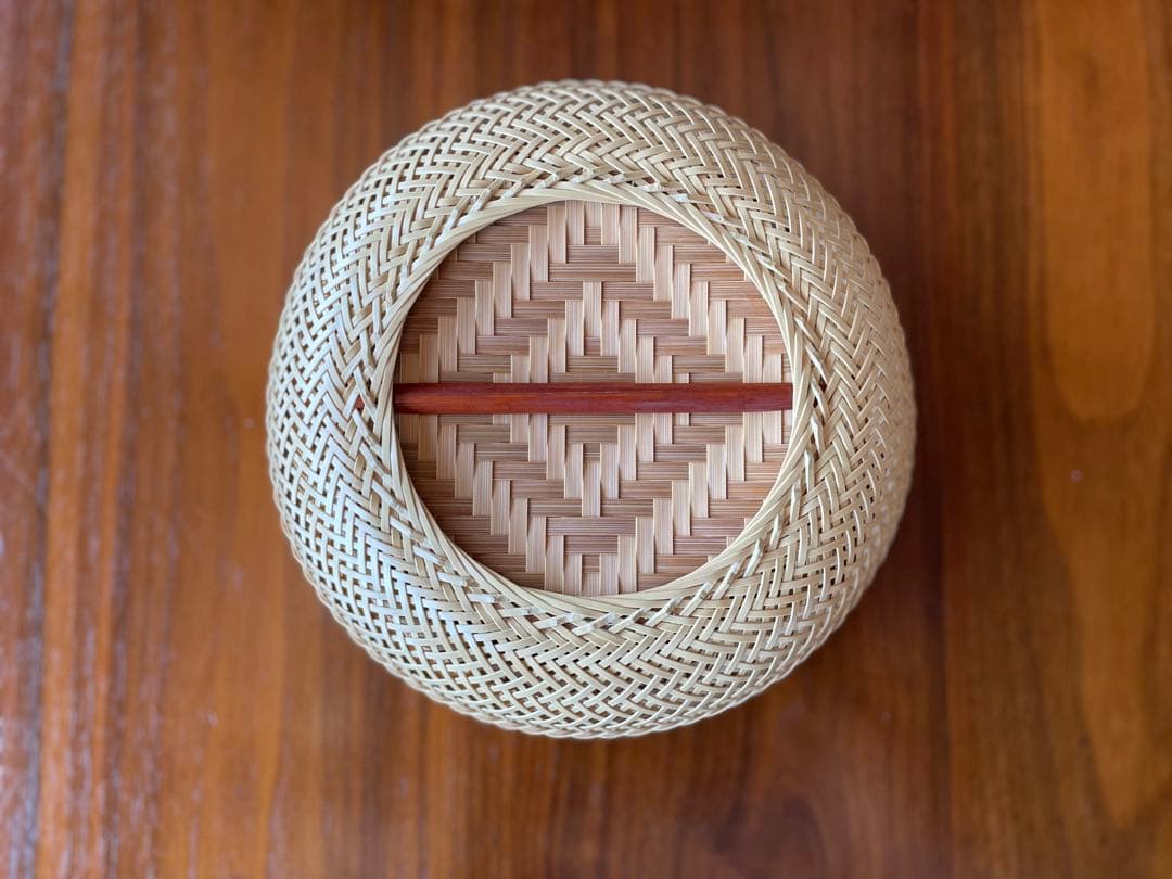 竹の盛り籠（テッパチ）