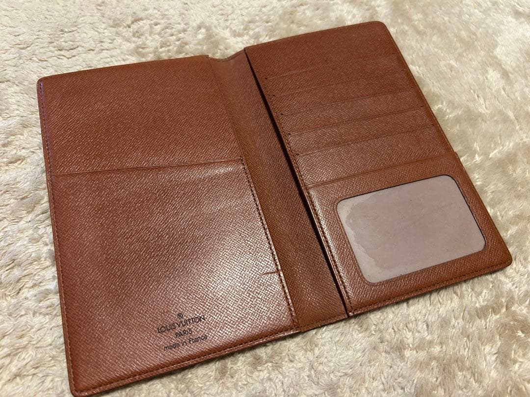 LOUIS VUITTON パスポートカバー