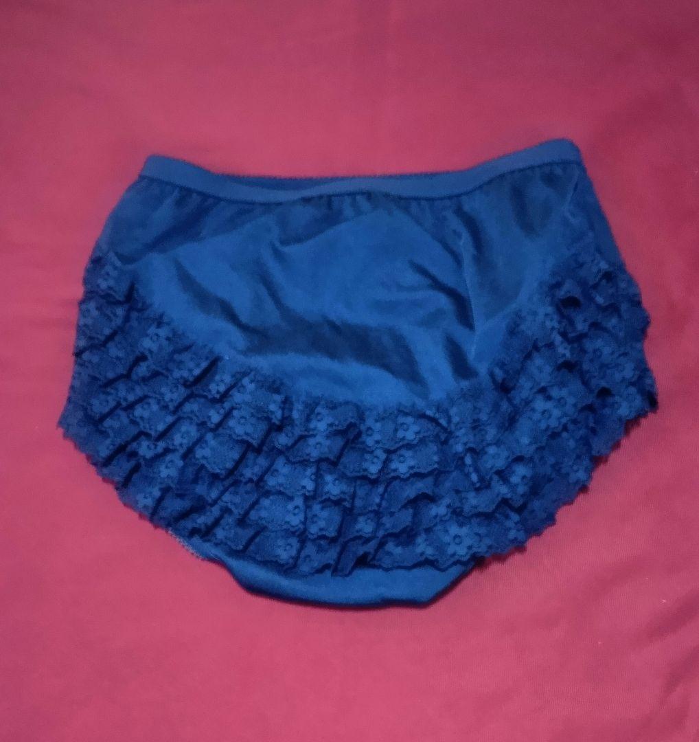 ネイビー フリル付き スカート・スコート