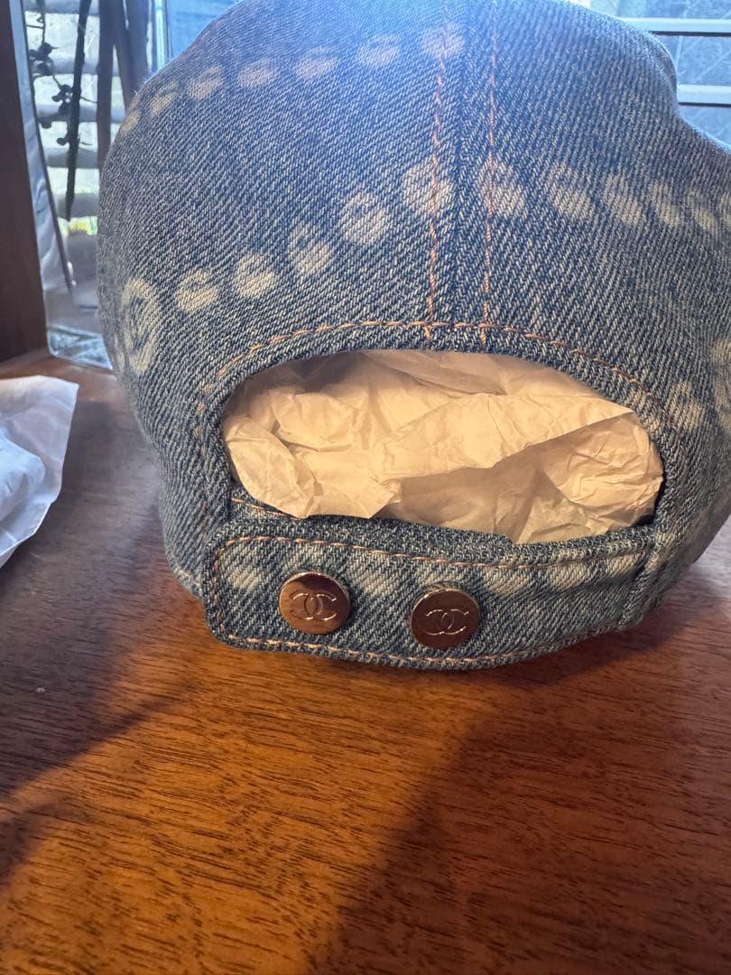 CHANEL デニムベースボールキャップ　試着のみ。