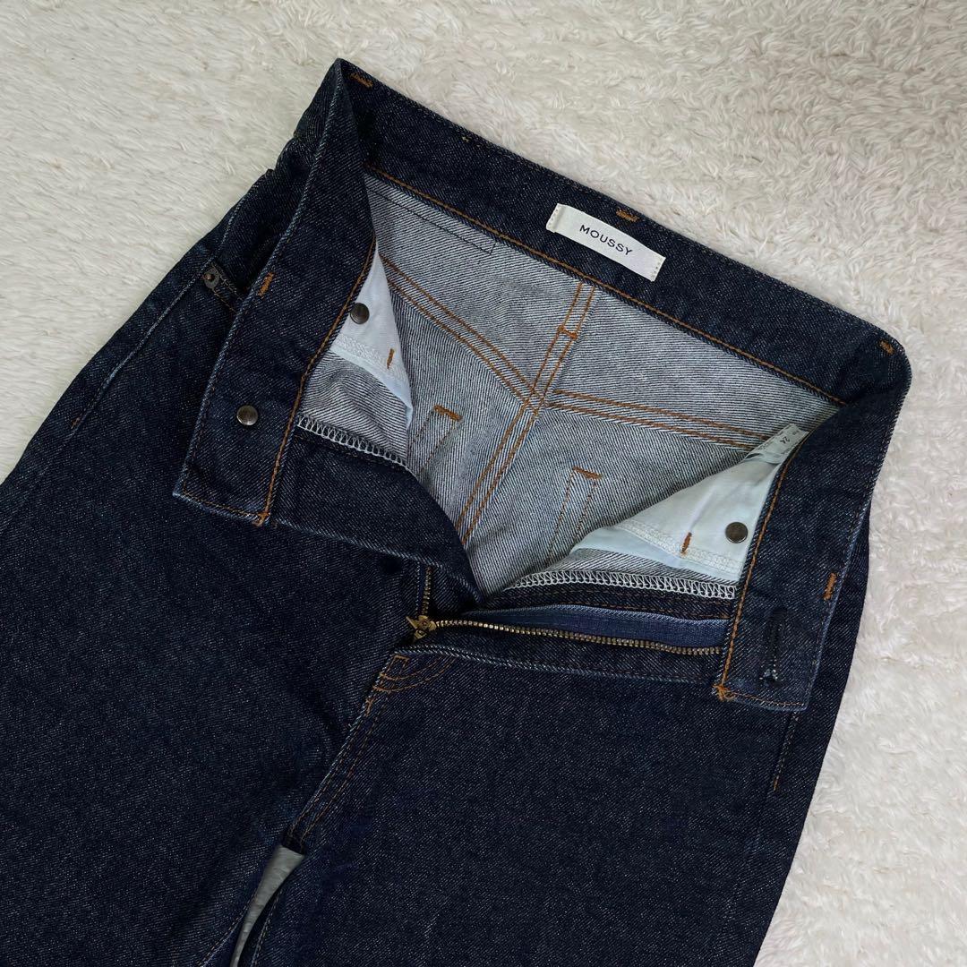 美品MOUSSY MVS FLAREマウジーフレアデニム24濃紺レディース