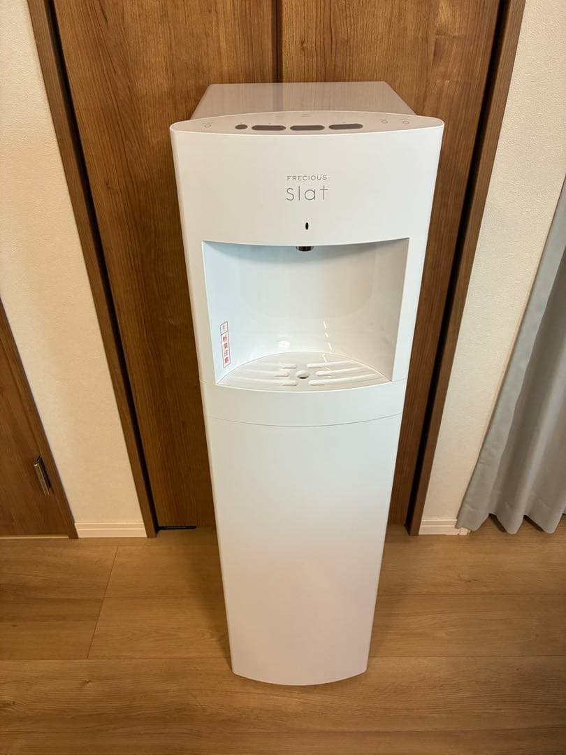 フレシャス　ウォーターサーバー　WFD-1900 ホワイト