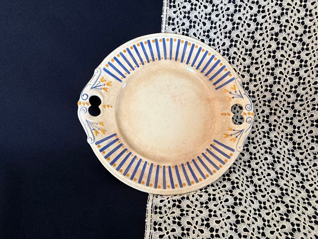 枯れた クレイユモントローケーキ皿 レリーフリム フランス アンティーク