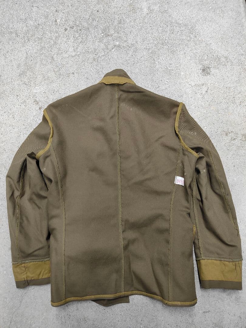 ソ連　m６９　将校軍服　軍服　ロシア軍　乗馬ズボン　勲章　略綬　メダル　ベルト