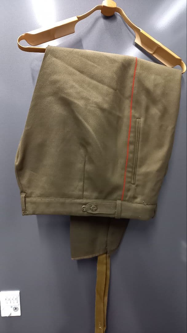 ソ連　m６９　将校軍服　軍服　ロシア軍　乗馬ズボン　勲章　略綬　メダル　ベルト