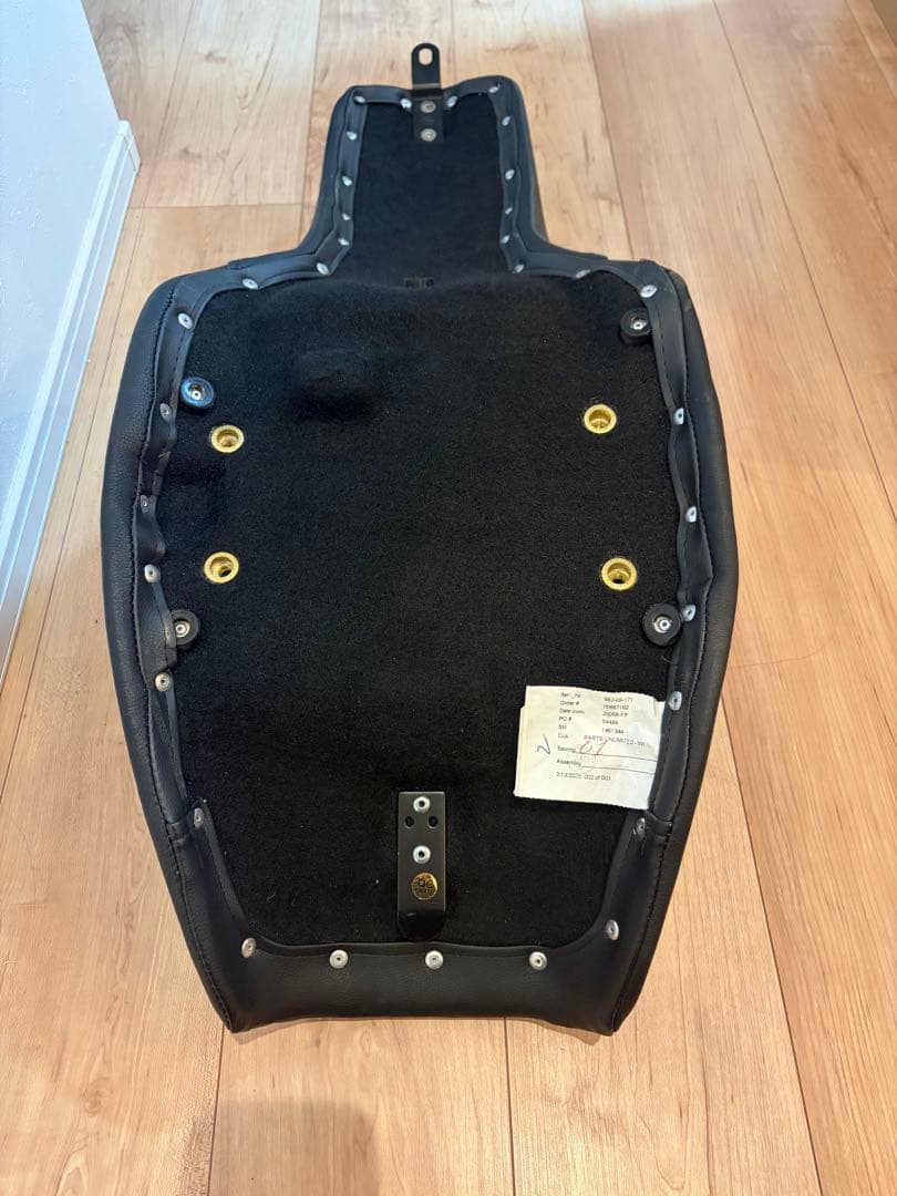 【超美品】fxr サドルメンシート