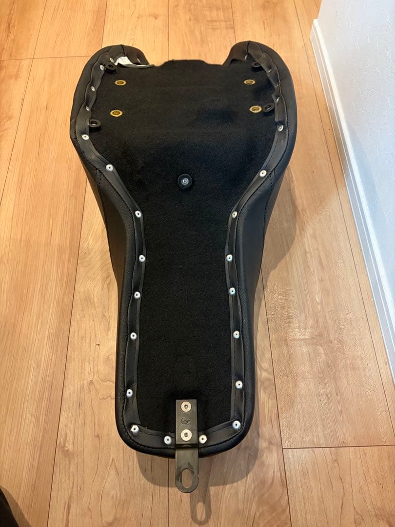 【超美品】fxr サドルメンシート