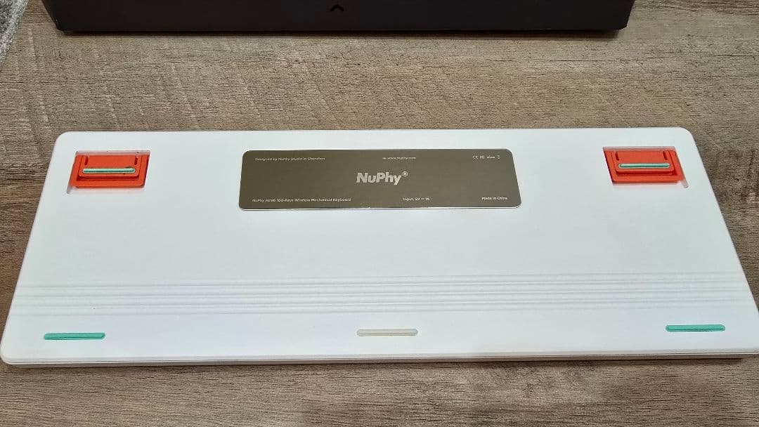 ​NuPhy Air96 ロープロ Wistaria 2.0 / US配列