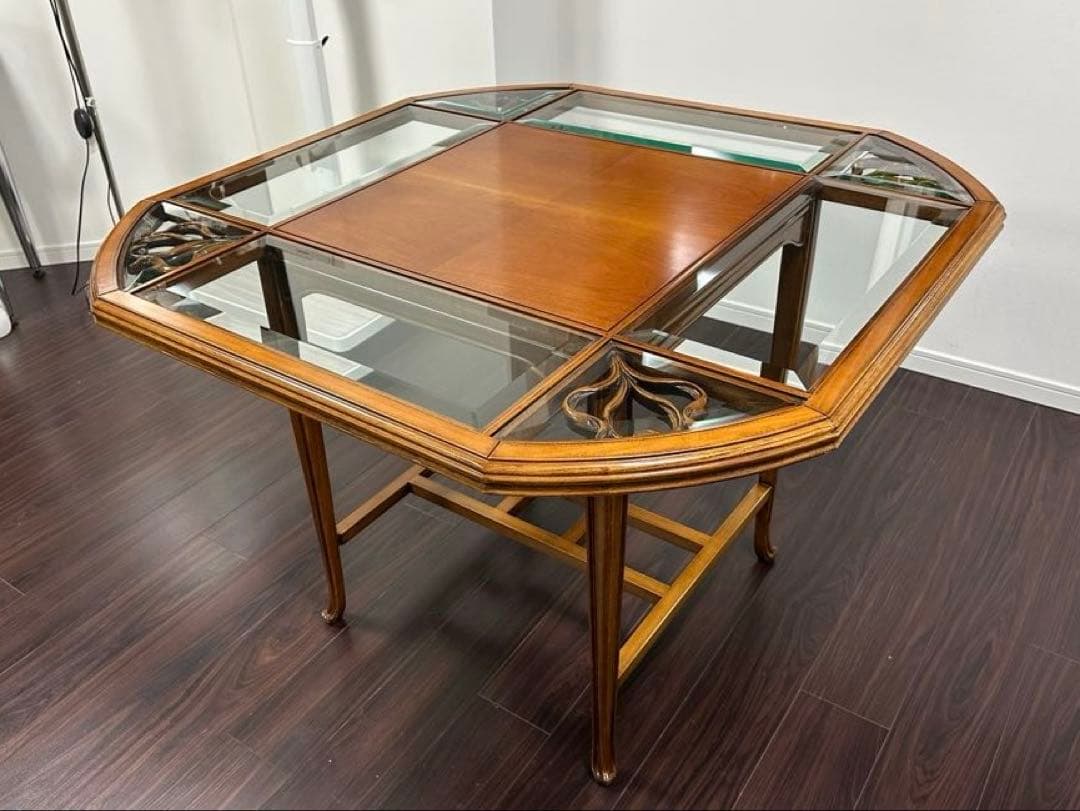 イタリアMedea社 ダイニングテーブル ART72 IDC大塚家具にて購入