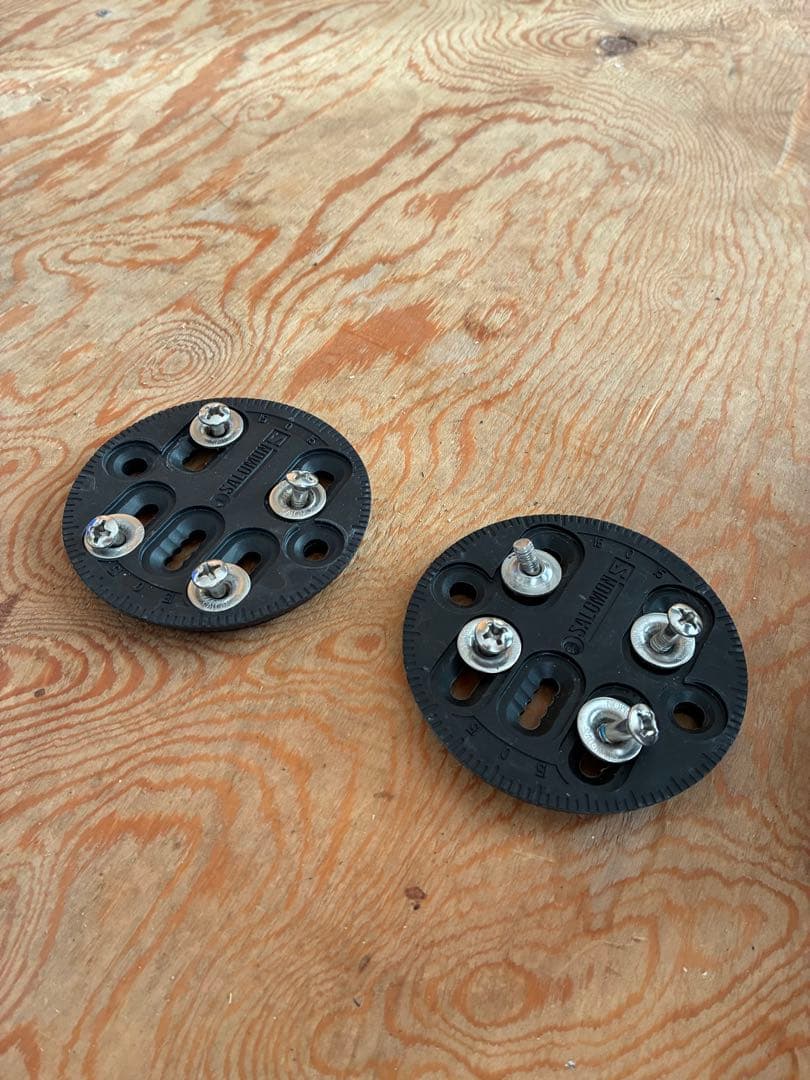 SALOMON ブラック ビンディング