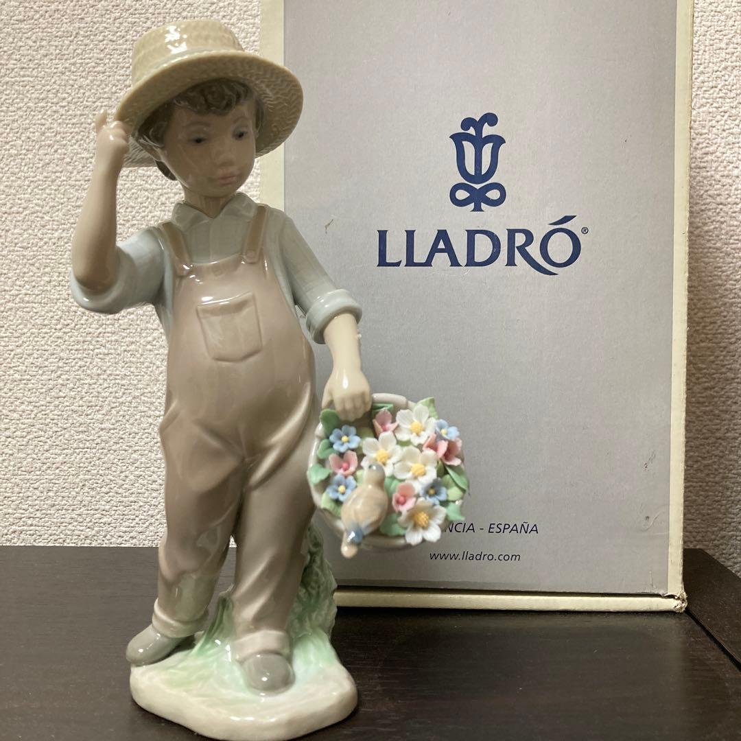 LLADRO リヤドロ No.6824『楽しいお友達』