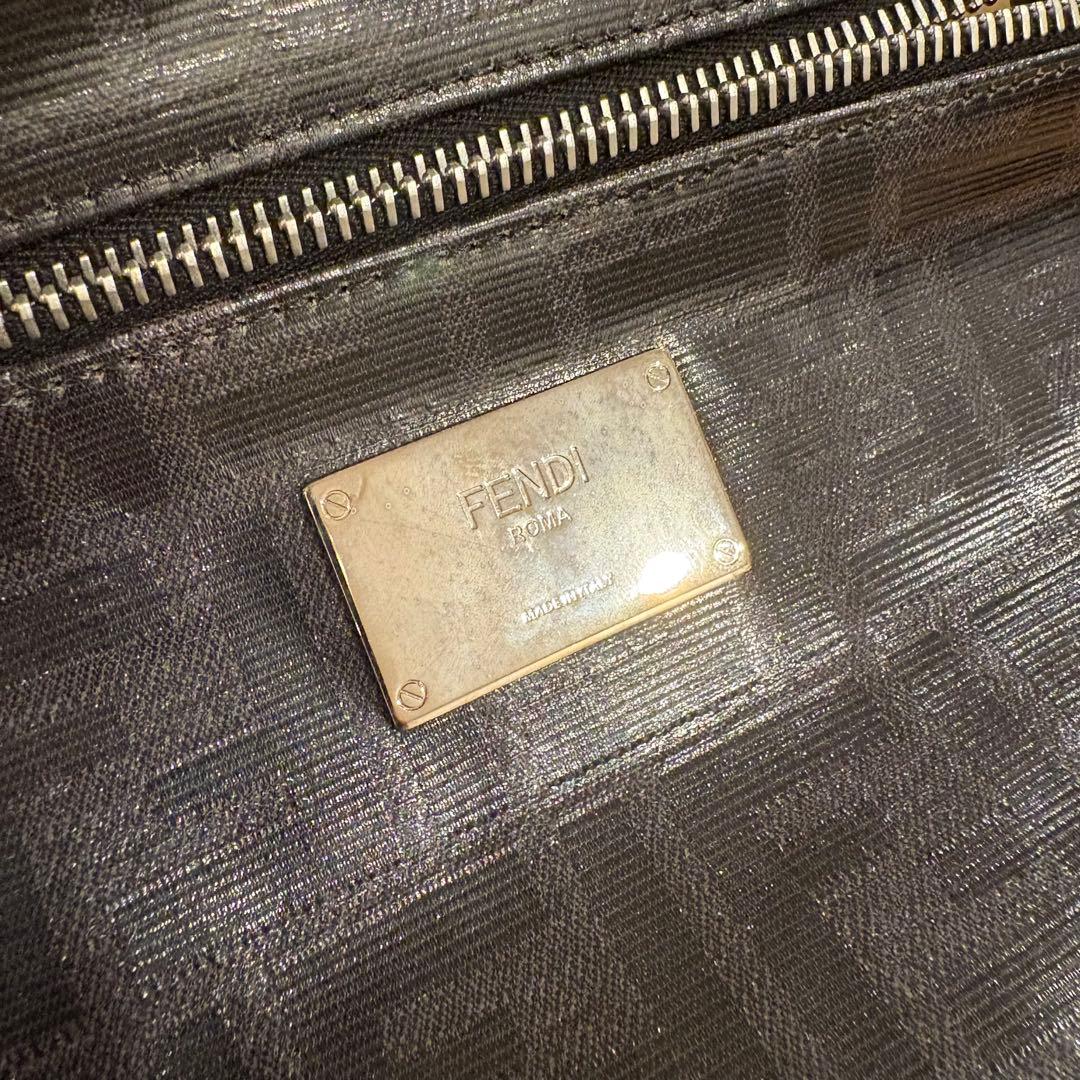 【FENDI】フェンディ ピーカブー エックスライト フィット 7VA447