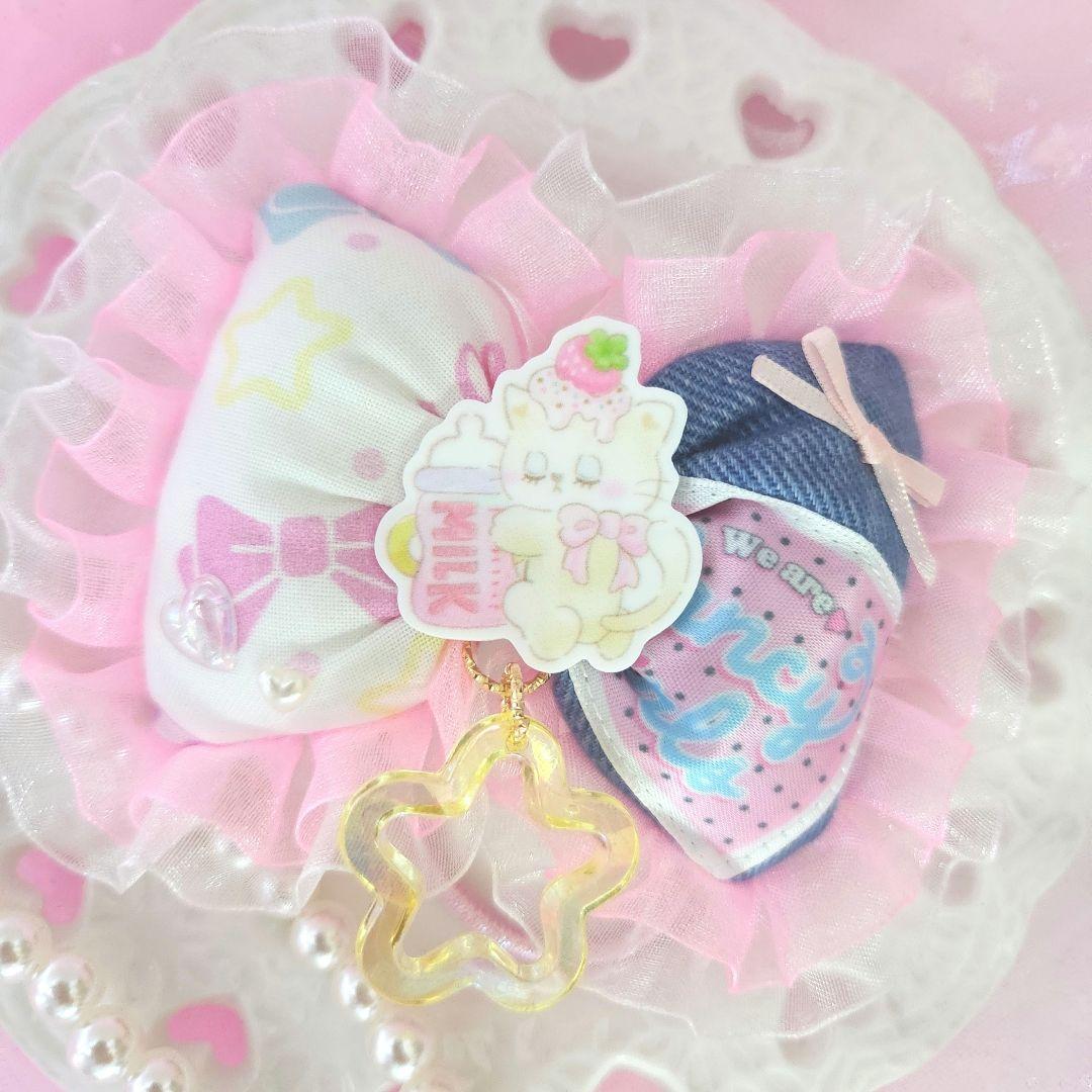 koma様ハンドメイド♡めつむりねこちゃんアシメオーガンジーフリルポニー