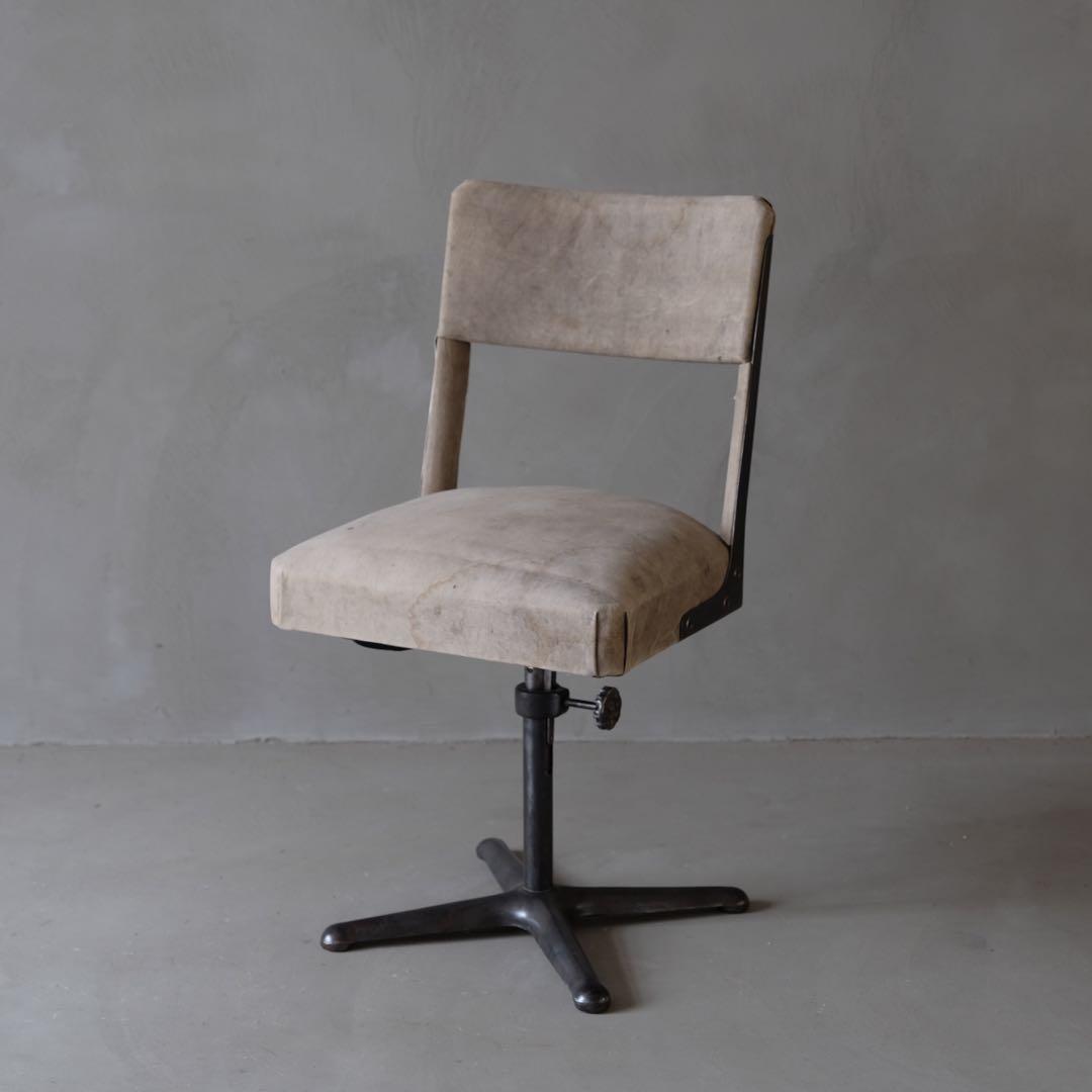 鉄脚回転デスクチェア　アイアン 椅子 インダストリアル 工業系 アンティーク