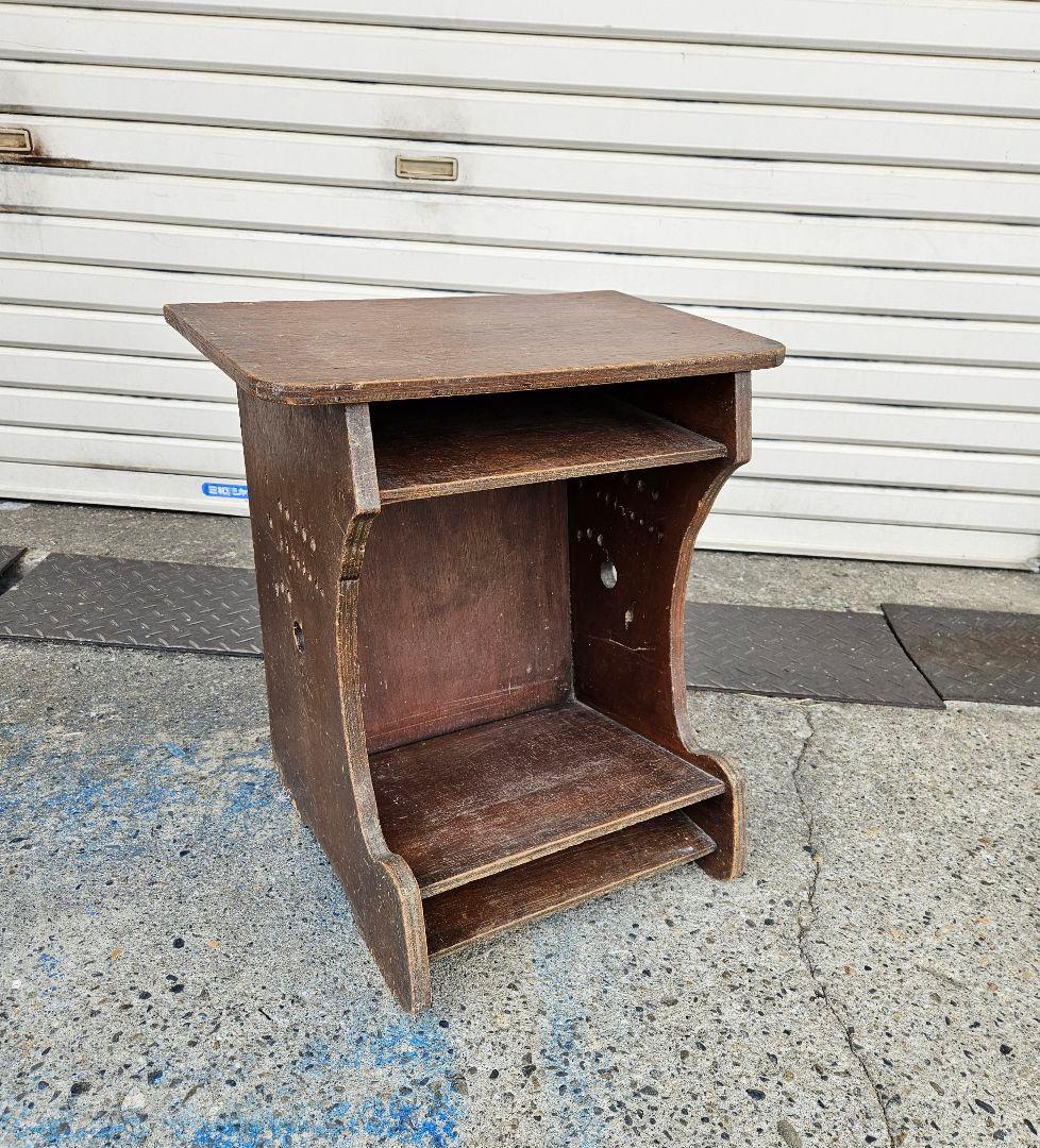 日本のアンティーク 古い飾り棚 木製 花台 サイドテーブル レターラック 本棚