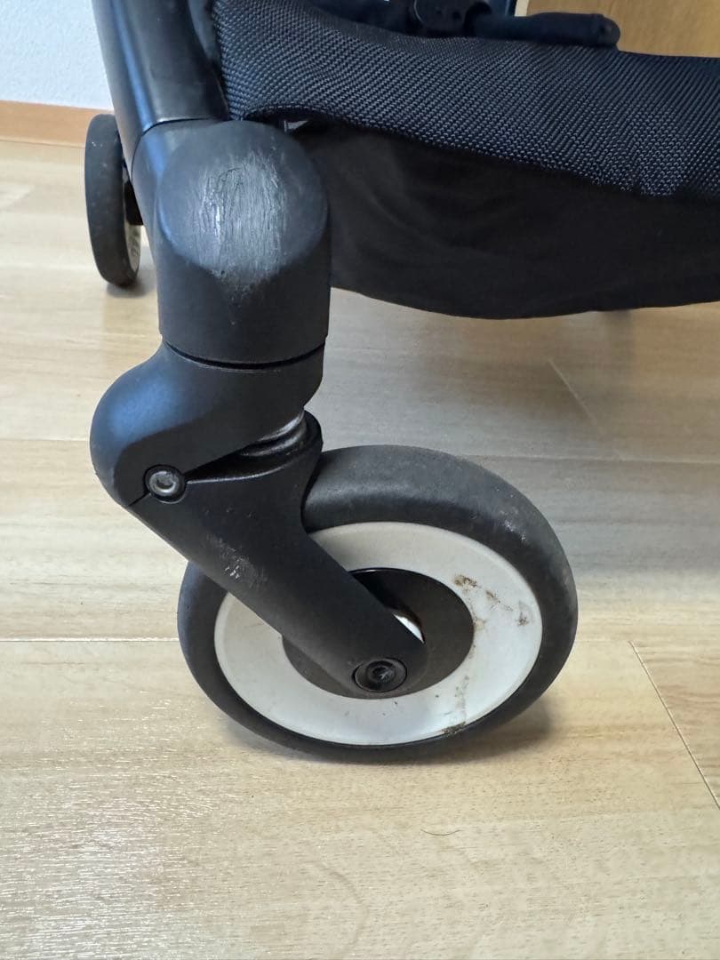 サイベックス　ブラック バギー レインカバー付き