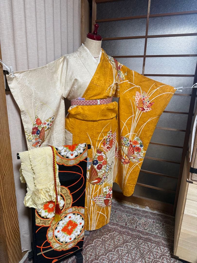 正絹振袖、長襦袢、袋帯、帯揚げ帯締めセット