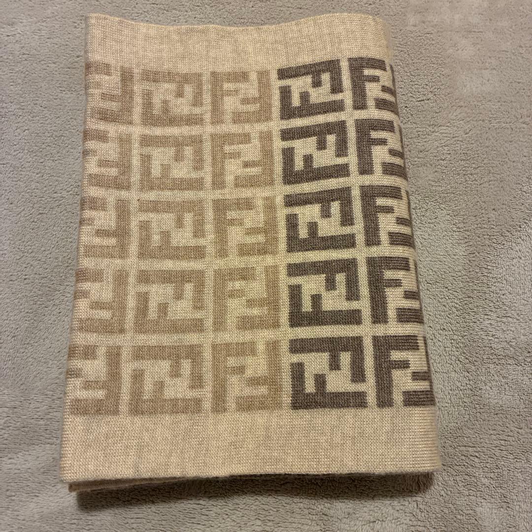 FENDI ズッカ柄　ウールマフラー