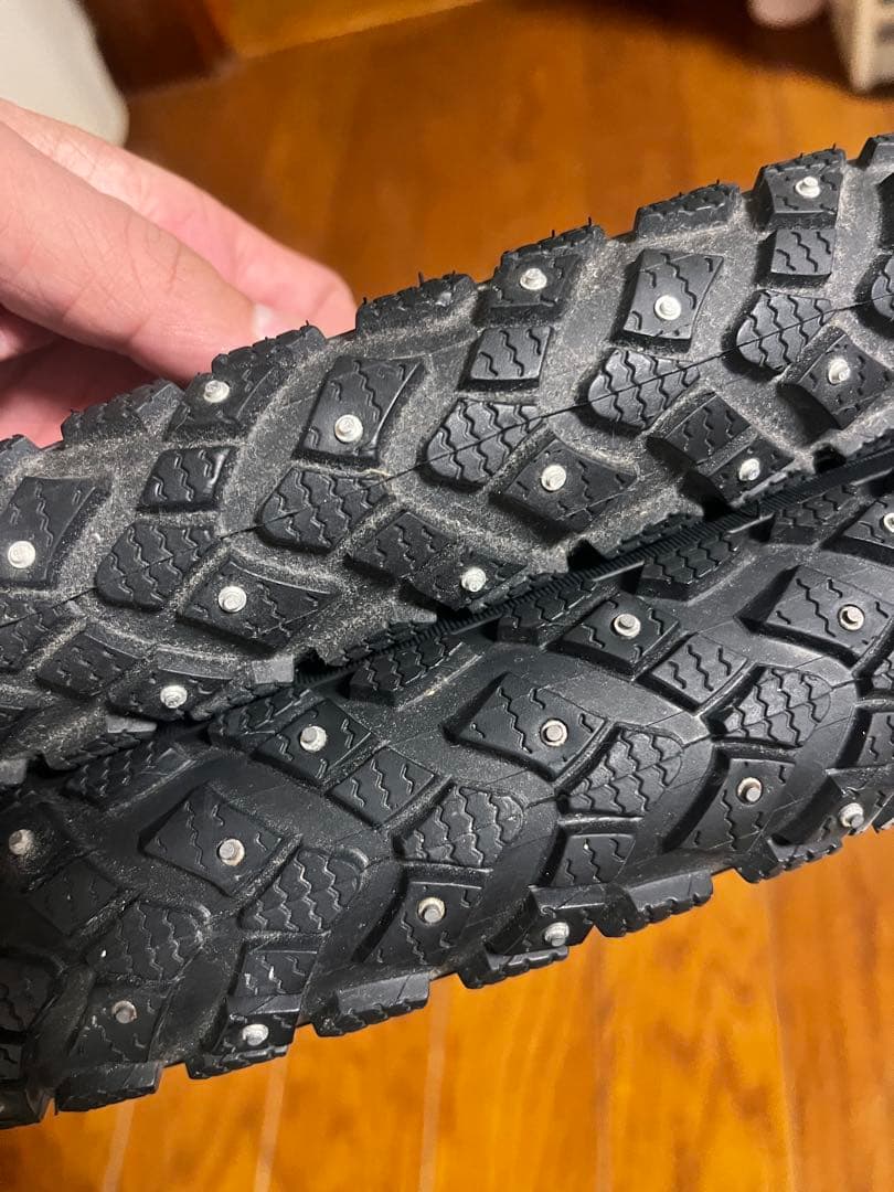 Schwalbe マラソンウィンター 700✖️50Cスパイクタイヤ