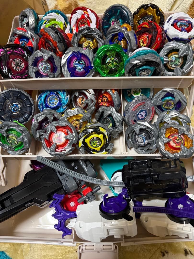 L*r様 ベイブレード セット 多数とカスタマイズパーツ