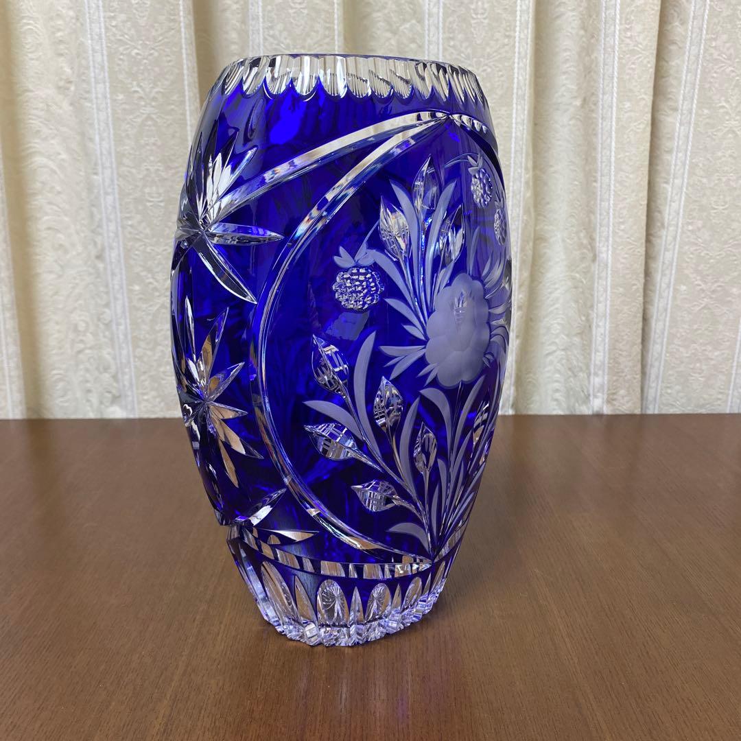 ドレスデンクリスタル　フラワーベース　花瓶