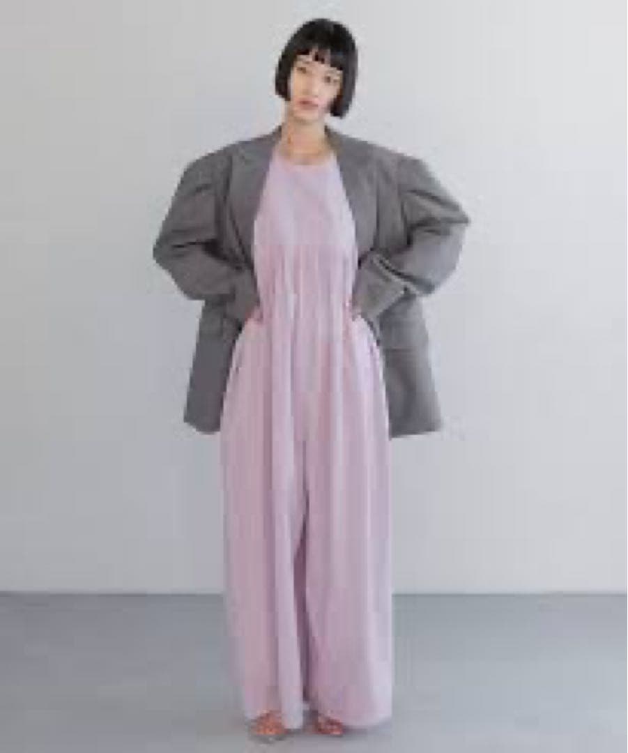 yuw⭐︎今期完売ボリュームオールインワン新品