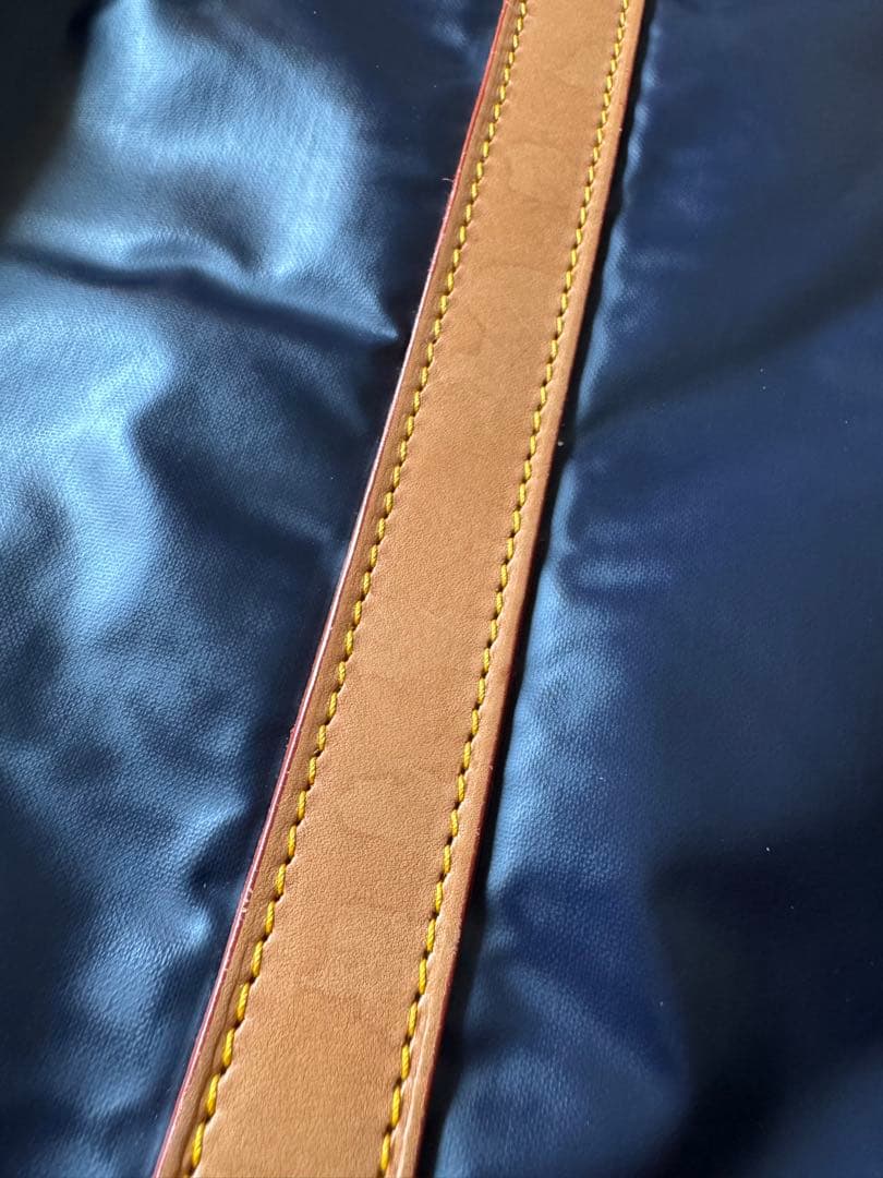 【美品】ハンティングワールド　HUNTING WORLD バチュー