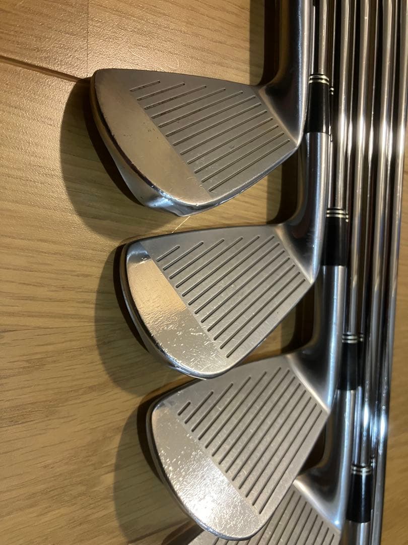 ブリヂストン ツアーステージ Xブレード 703 軟鉄鍛造アイアン 6本組