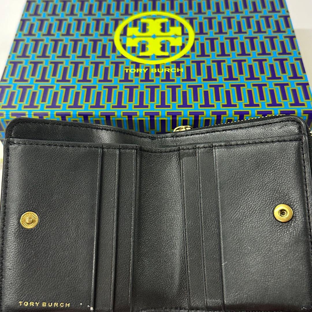 新品同様‼️ 現行　トリーバーチ　財布　折り財布　キルティング　付属品付き