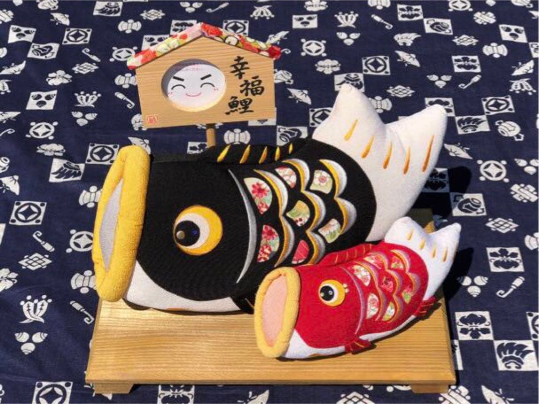 五月人形 室内の鯉のぼり 幸福鯉写真立て付き ちりめん細工