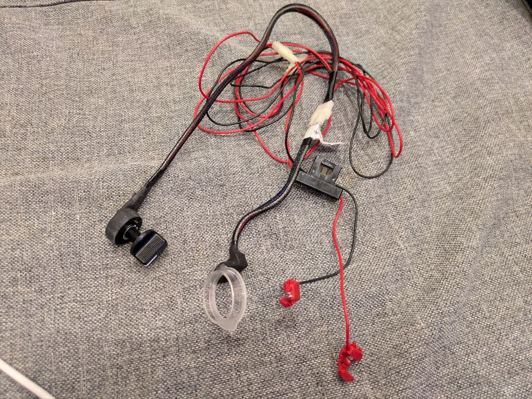 イ*ゲ様 アウディTT8J専用キーシリンダーLEDアンドコンソールライト 赤白変