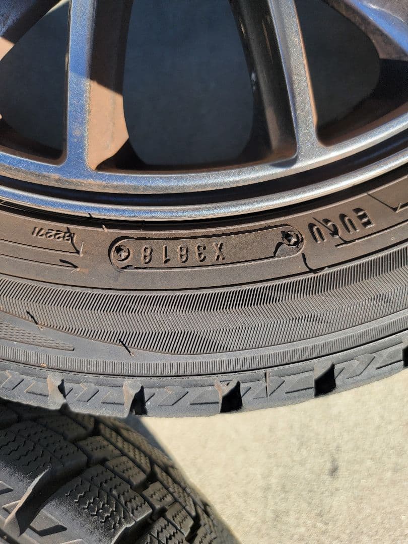 15インチ スタッドレス ブラックスポークタイヤ