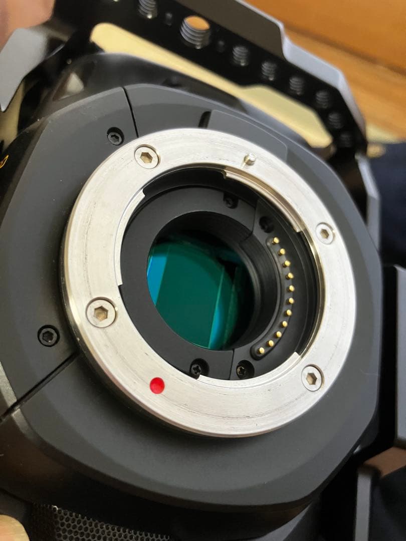 【撮影機材セット】BMPCC4K＋12-40mmF2.8proレンズ＋電源+リグ