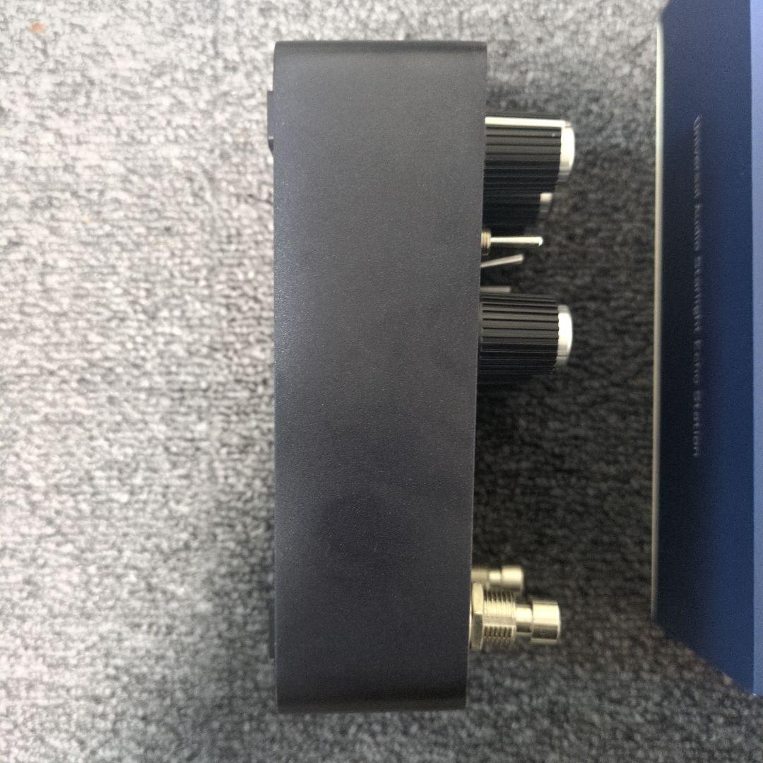 ギター UAFX Starlight Echo Station