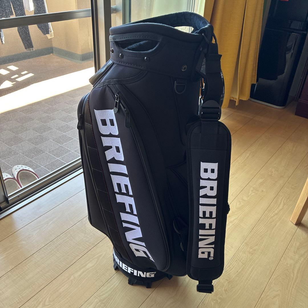 BRIEFING ブラック キャディバッグCR-3 ヘッド、アイアンカバー