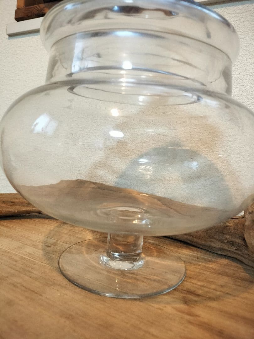 未使用☆ビンテージ昭和レトロ☆海外のお洒落な足つきキャニスター　大きめです。