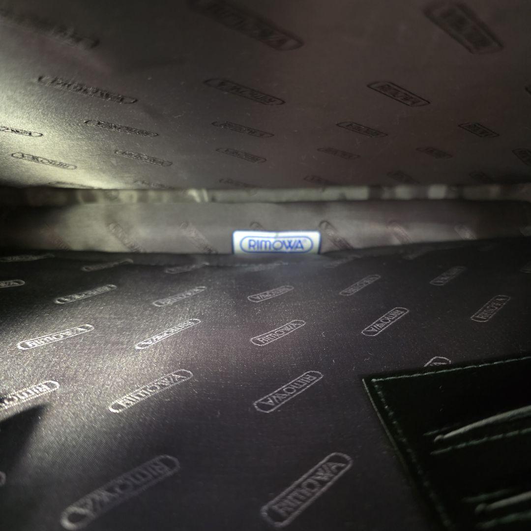 RIMOWA ブラック キャリーケース ボレロ　23L リモワ